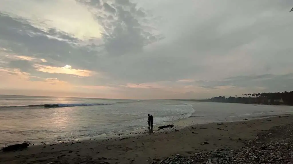 Pasar Bawah Strand 
