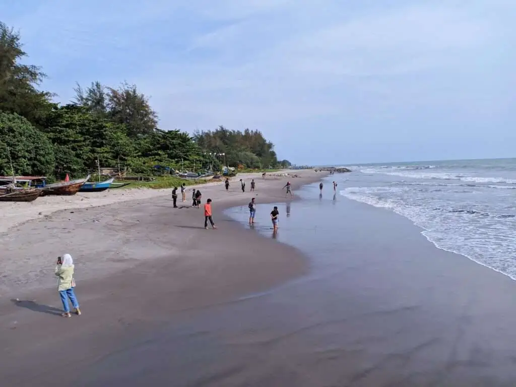 간도리아 해변 