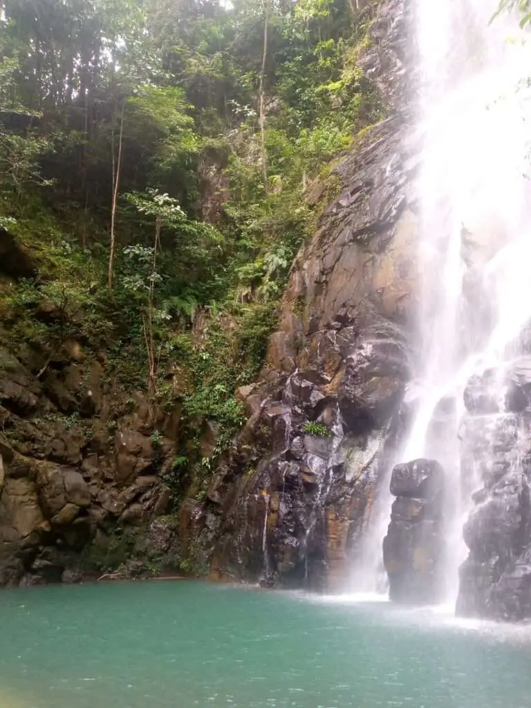 Menyelami Keindahan Air Terjun Simatutung: Sebuah Petualangan Menakjubkan di Mandailing Natal 6 Air Terjun Simatutung