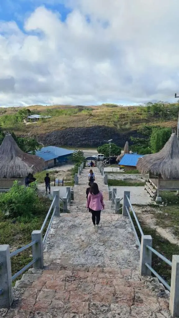 Warinding Hill