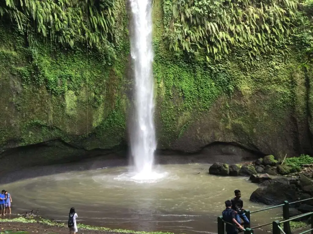 Tumimperas Waterfall 