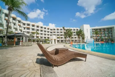 HARRIS Resort Batam Waterkant