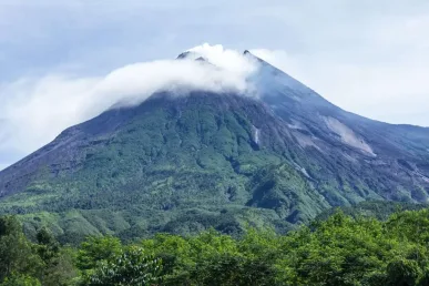 De berg Merapi