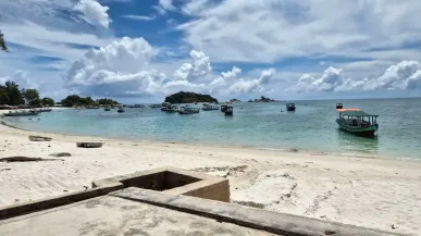 Tanjung Kelayang Strand