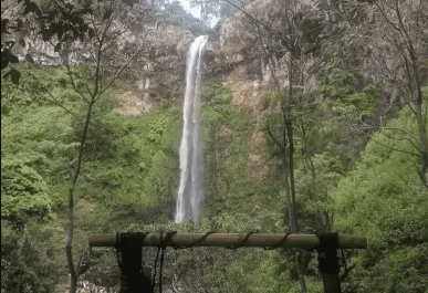 Coban Rondo Pujon waterval