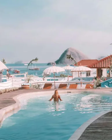 Seaesta Komodo Hotel en Hostel